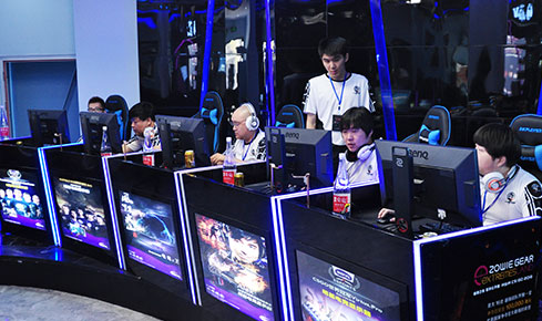 不仅体现了 不仅体现了