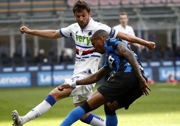 他的职业生 他的职业生